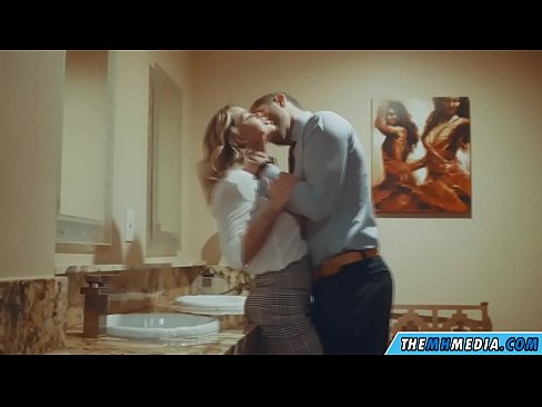 ❤️ Kapag ang isang busty blonde seduces sa isang pampublikong banyo ❤❌ Porno sa amin tl.osagoassist.ru ﹏